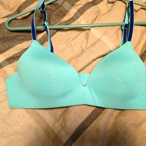 Victorias secret wireless bra